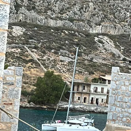 Appartamento Pezula Mani Yerolimin