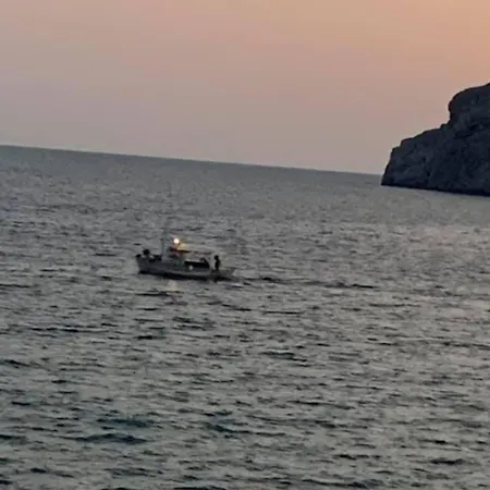 Pezula Mani Yerolimin