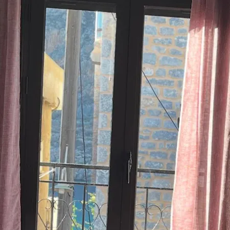 Apartman Pezula Mani Jeroliménasz